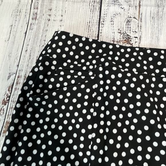 Chico's Zenergy Skirt Skort size 4/0 Black White Polka Dot Minnie Mouse Disney - Picture 2 of 9